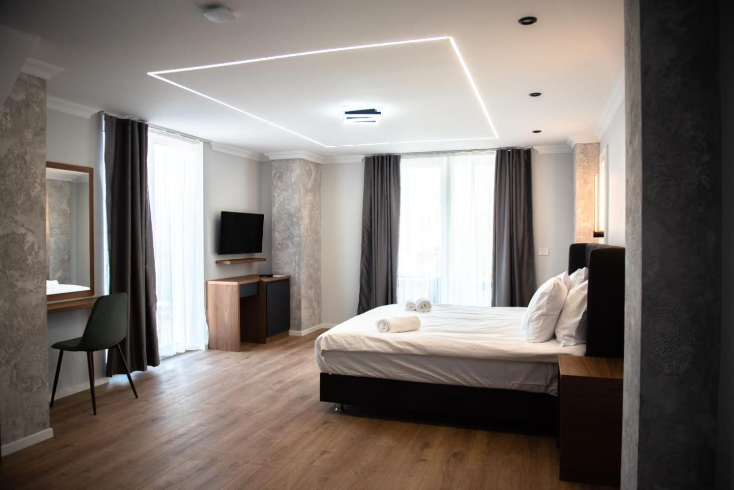 Hotel Luciano Струга Экстерьер фото