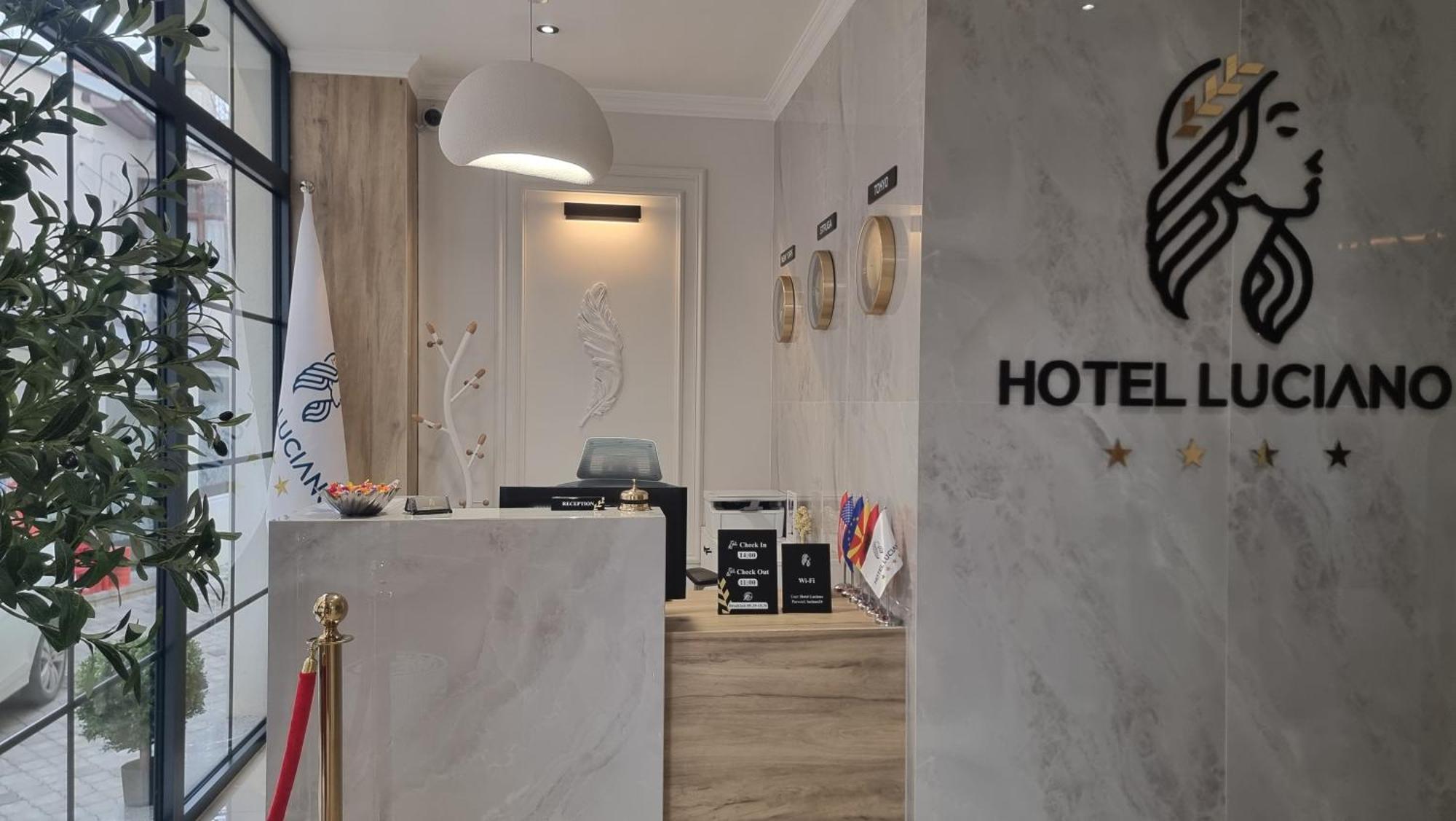 Hotel Luciano Струга Экстерьер фото